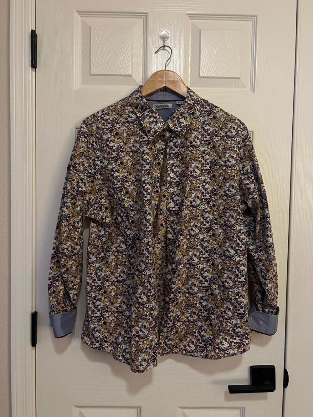 Orvis Women’s 100% Cotton Sun protection lightweight Shirt in Summer Floral
